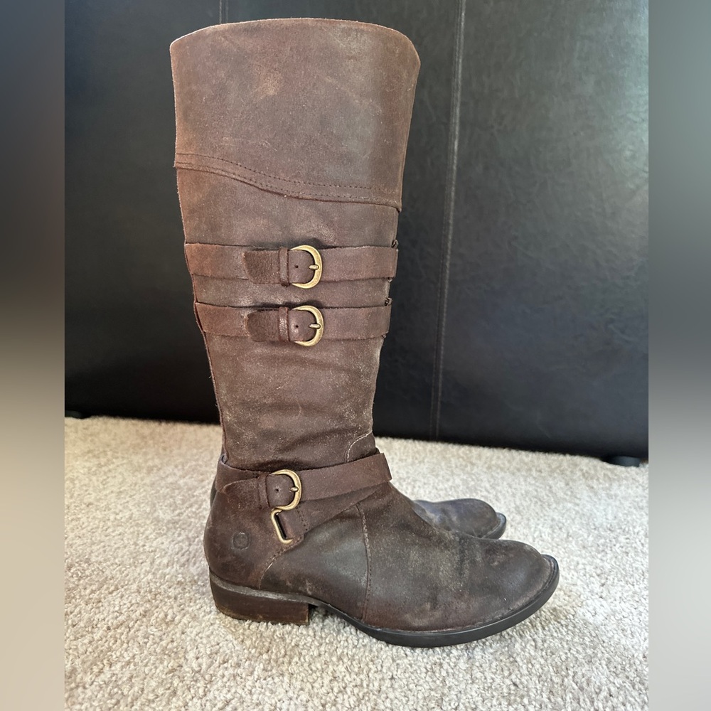 Born leather boots